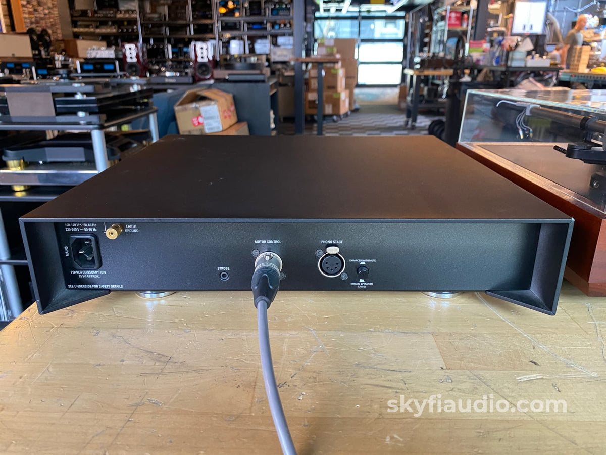 Linn Lp-12 With Ekos Se Tonearm Radikal Power Supply And New Hana Mh Turntable