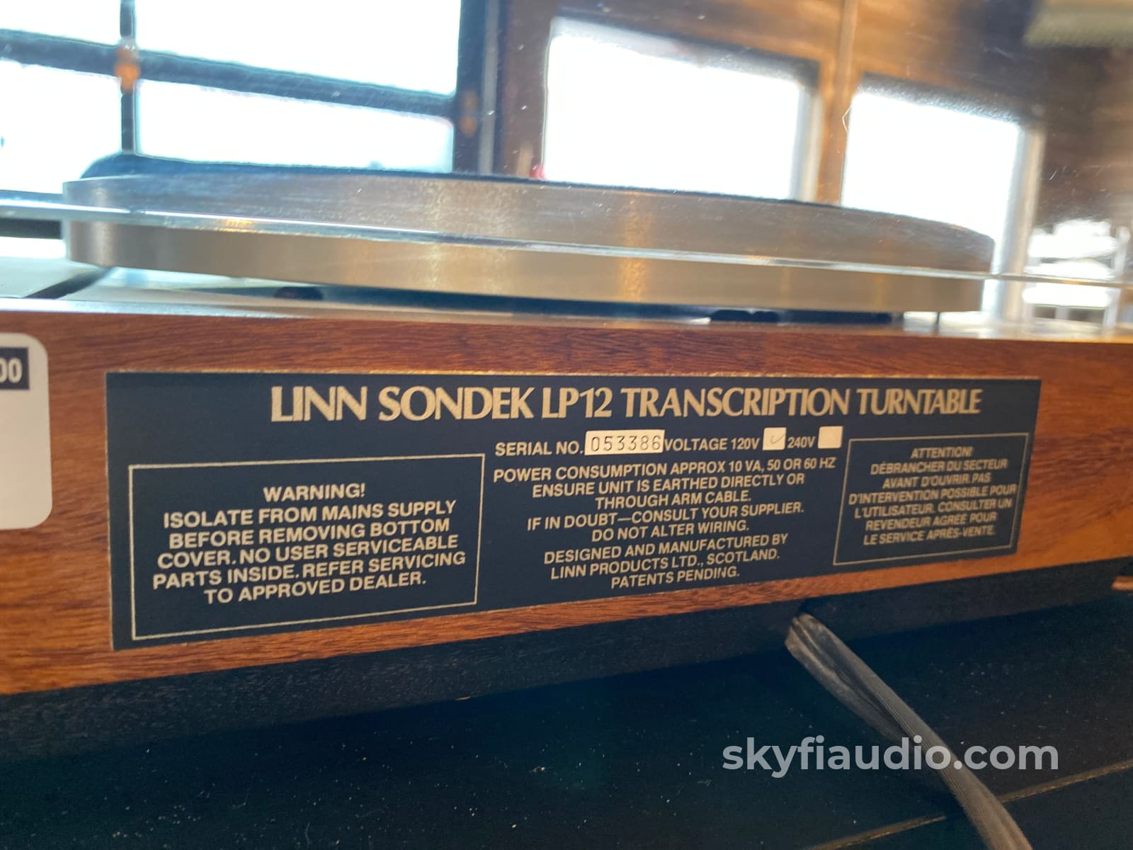 Linn Lp12 Wit Ittok Arm And New Sumiko Bluepoint No.3 Mc Cartridge Turntable