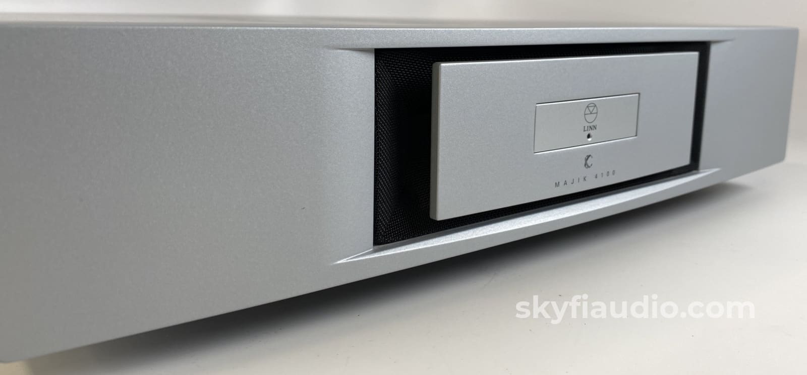 Linn Majik C 4100 - 4 Channel Chakra Series Amplifier 100W X