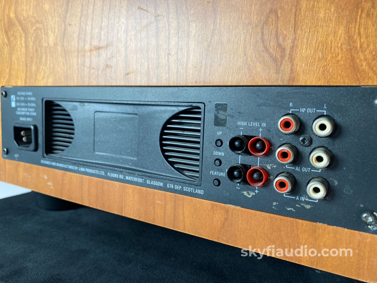 Linn Sizmik 10.25 Subwoofer In Cherry Speakers