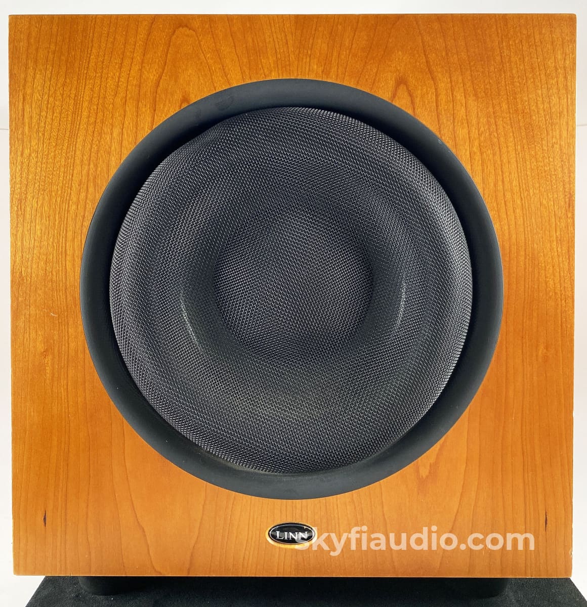 Linn Sizmik 10.25 Subwoofer In Cherry Speakers