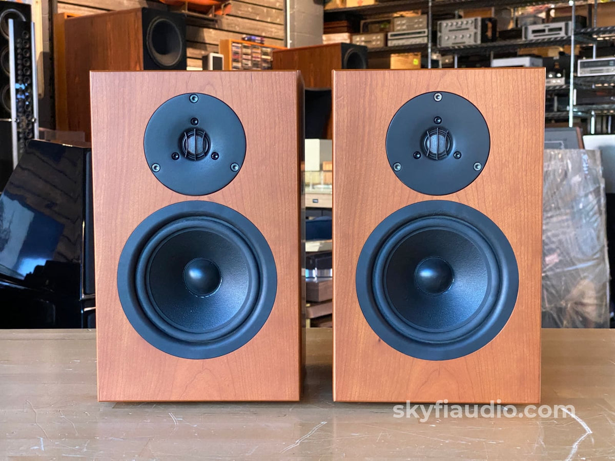 Linn Tukan Bookshelf Speaker In Teak - Made The Uk Speakers