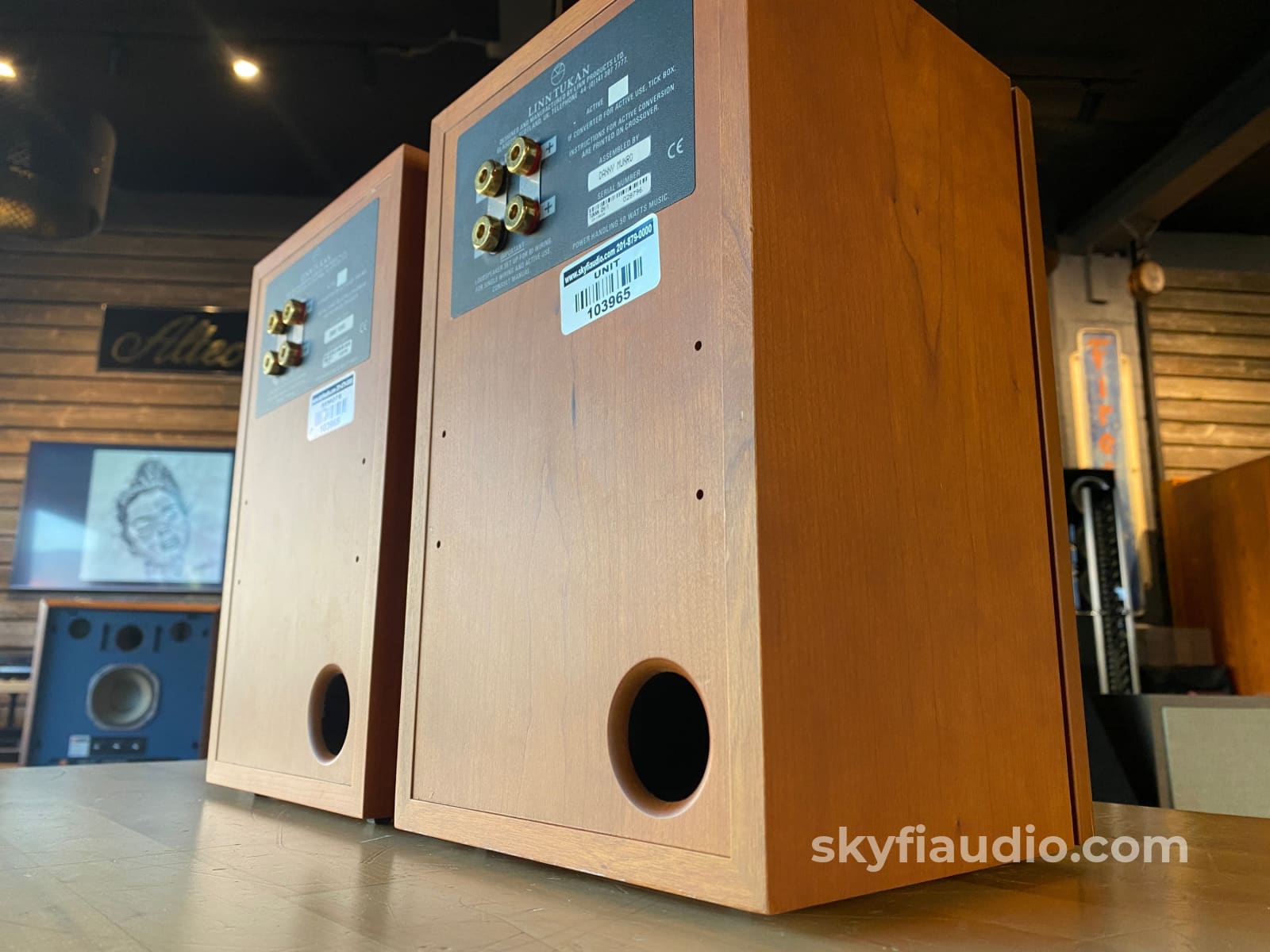 Linn Tukan Bookshelf Speaker In Teak - Made The Uk Speakers