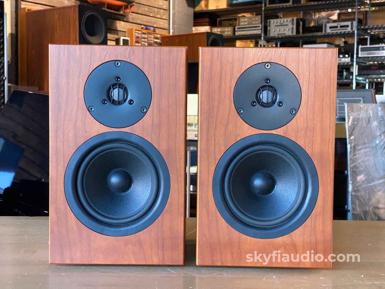 Linn Tukan Bookshelf Speakers In Teak - Made In The Uk