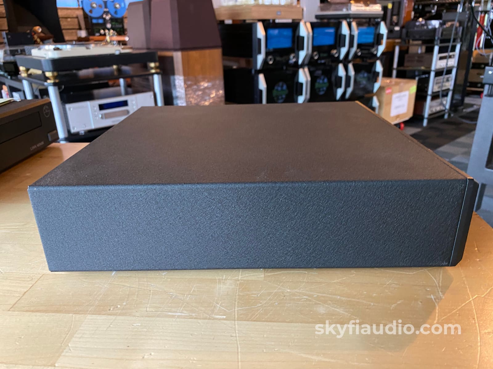 Linn Wakonda Preamplifier With Remote