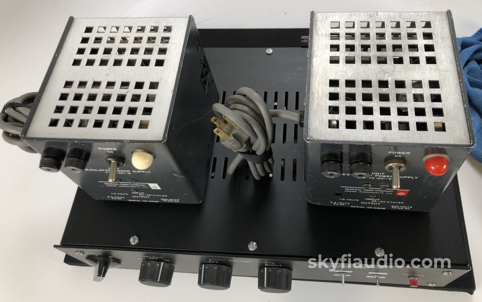 Loesch And Wiesner Tube Preamp With Phono And Dual Outboard Power Supplies Preamplifier