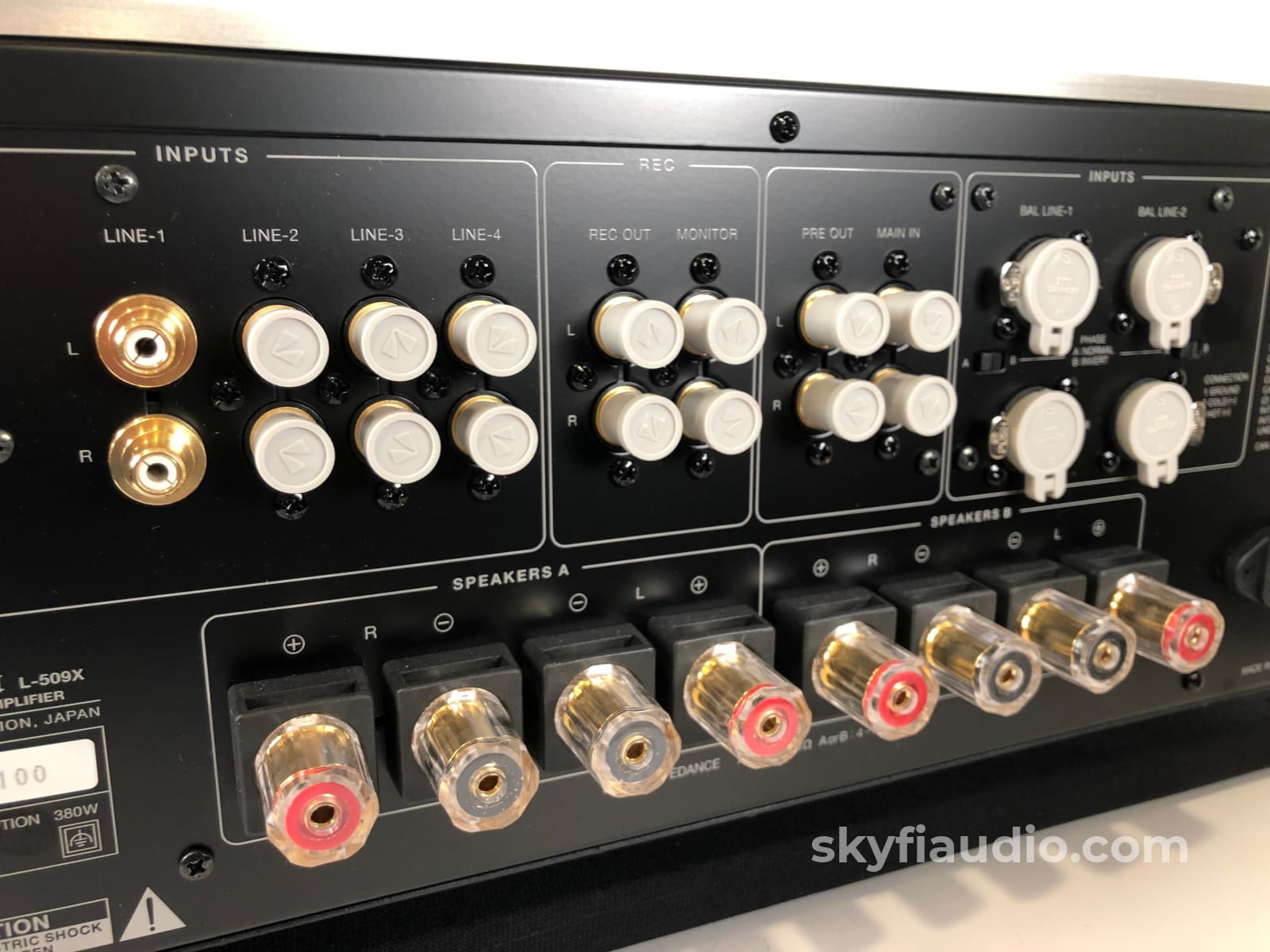 Luxman L-509X Integrated Amplifier With Phono - As New