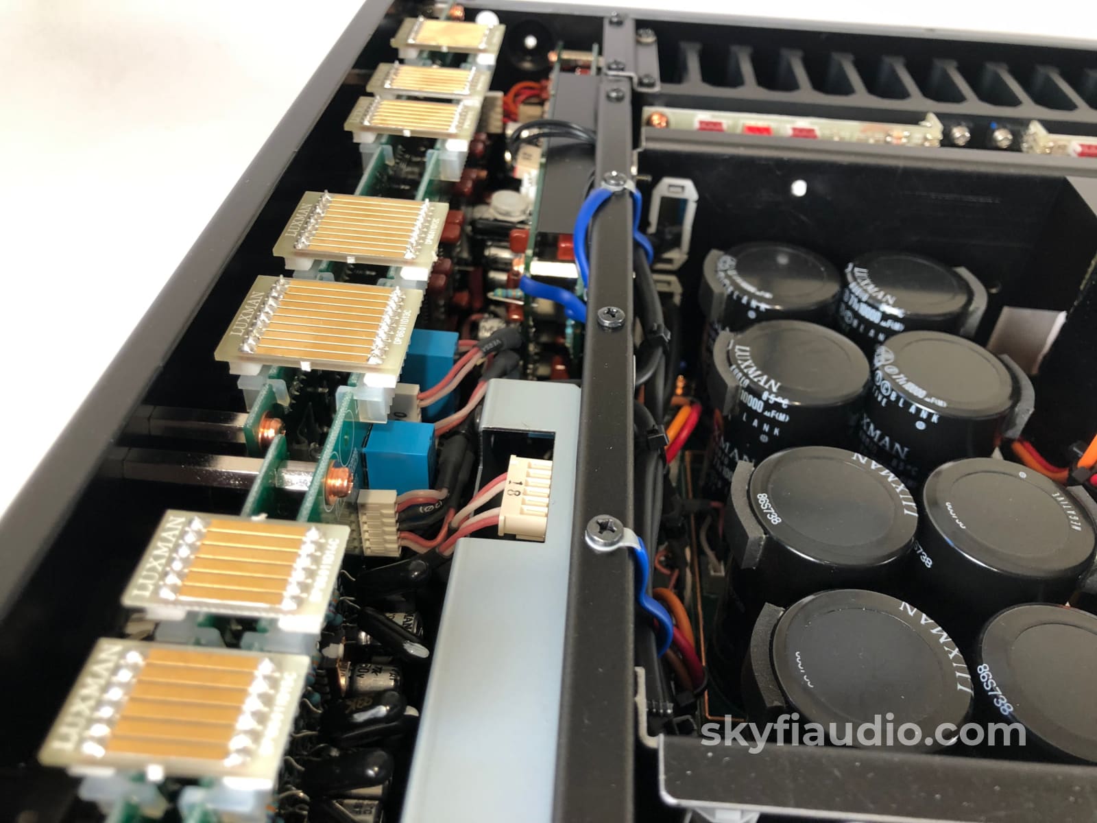 Luxman L-509X Integrated Amplifier With Phono - As New
