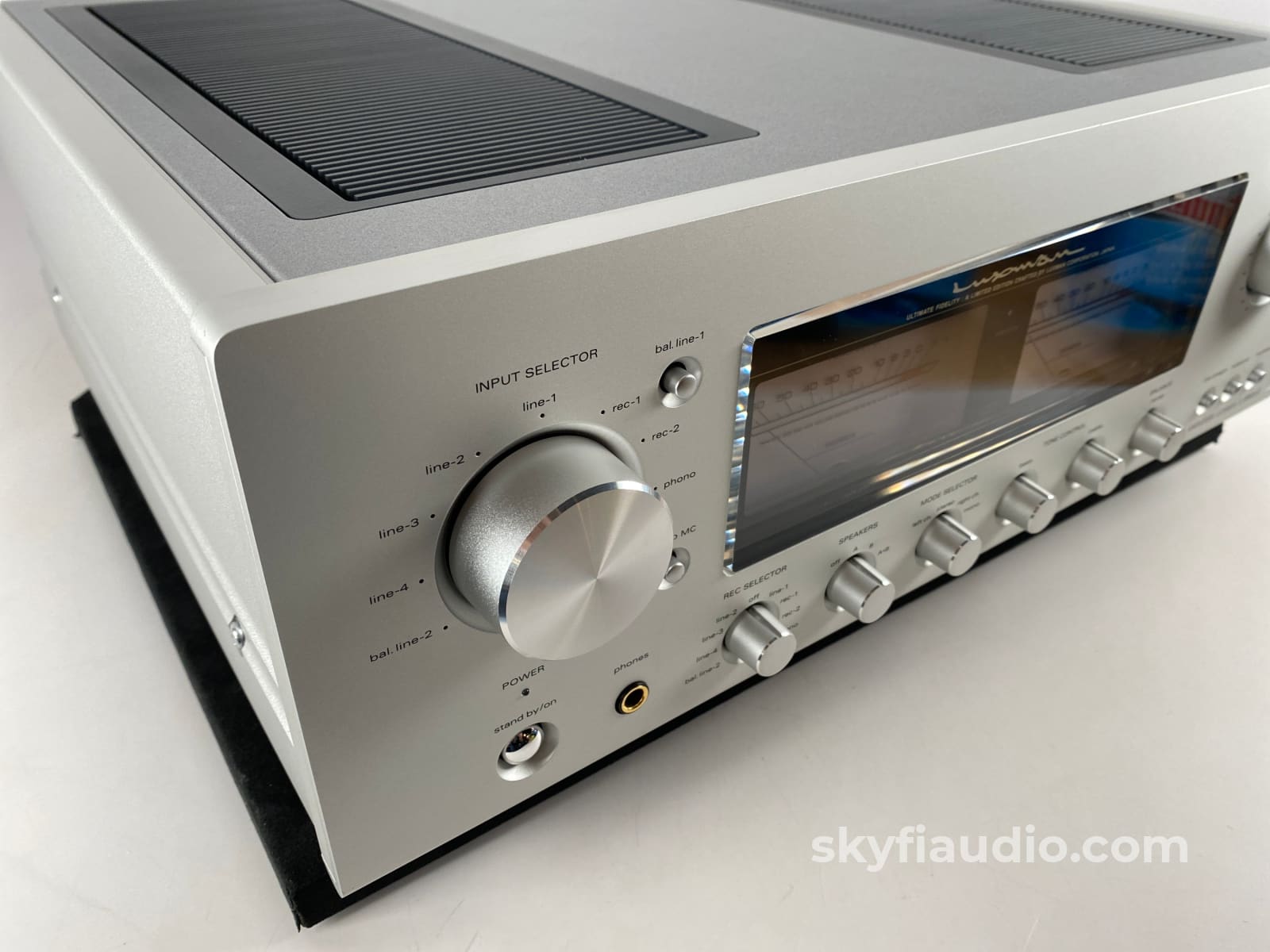 Luxman L-550A Ii Limited Edition Integrated Class A Amplifier With Phono Complete Kit