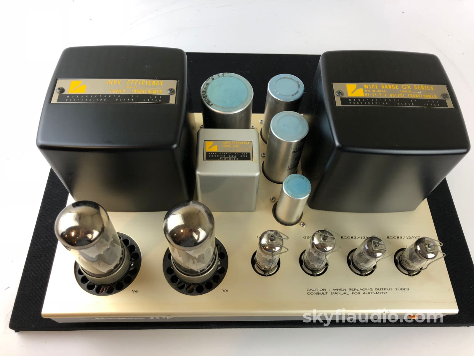 Luxman Mb-3045 Tube Monoblock Amplifier Pair