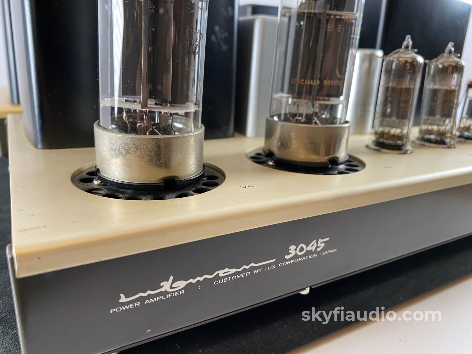 Luxman Mb-3045 Tube Monoblock Amplifiers Amplifier