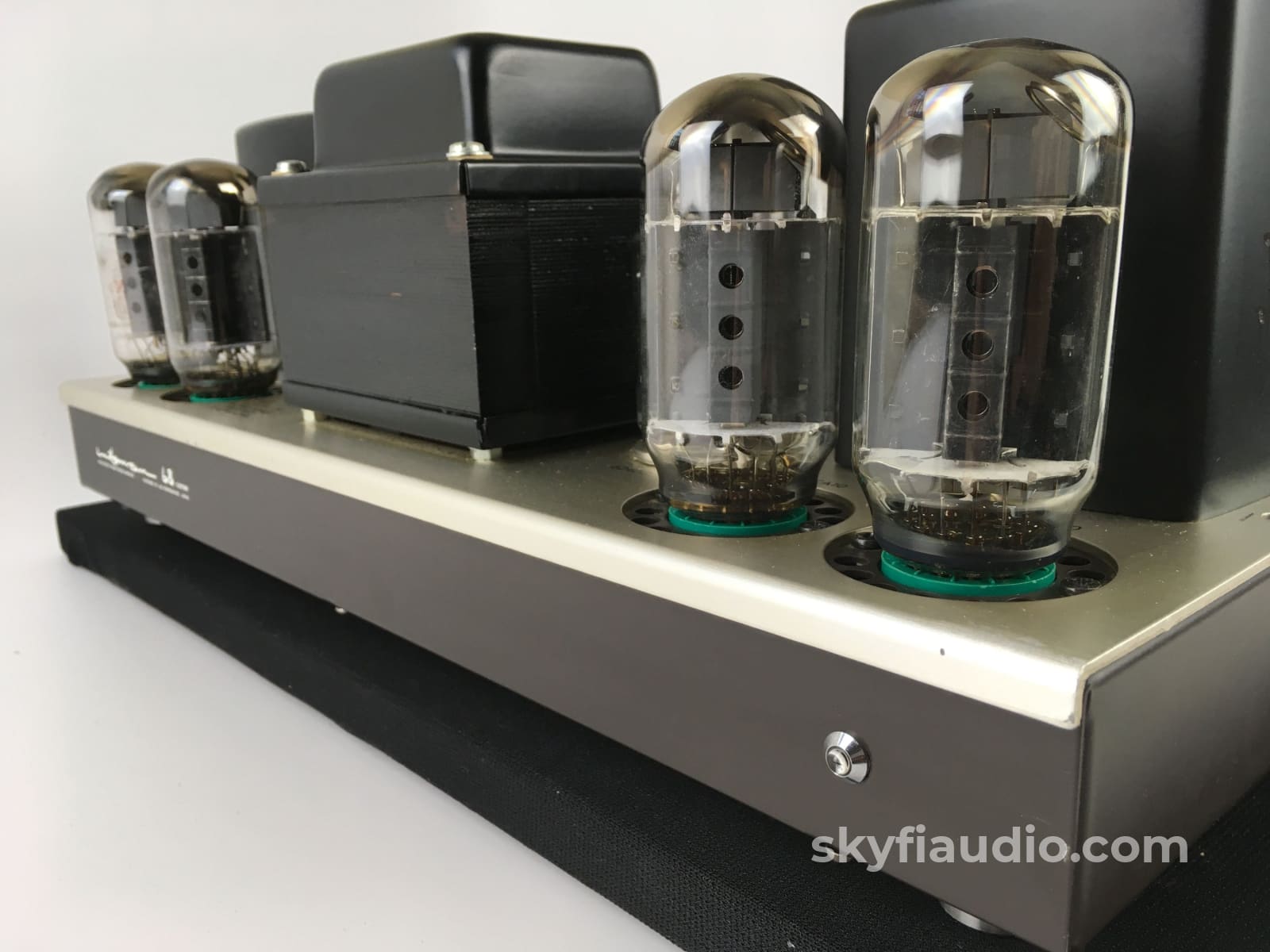 Luxman Mq-68C Tube Amplifier With Original Tubes