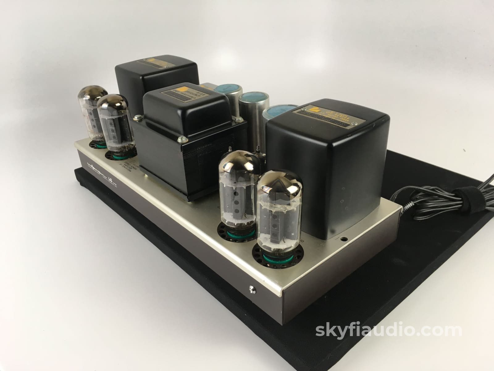 Luxman Mq-68C Tube Amplifier With Original Tubes