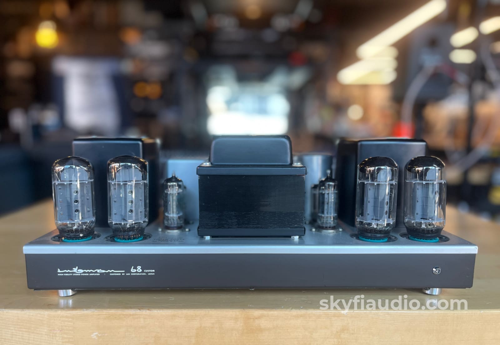 luxman-mq68c-tube-amplifier-