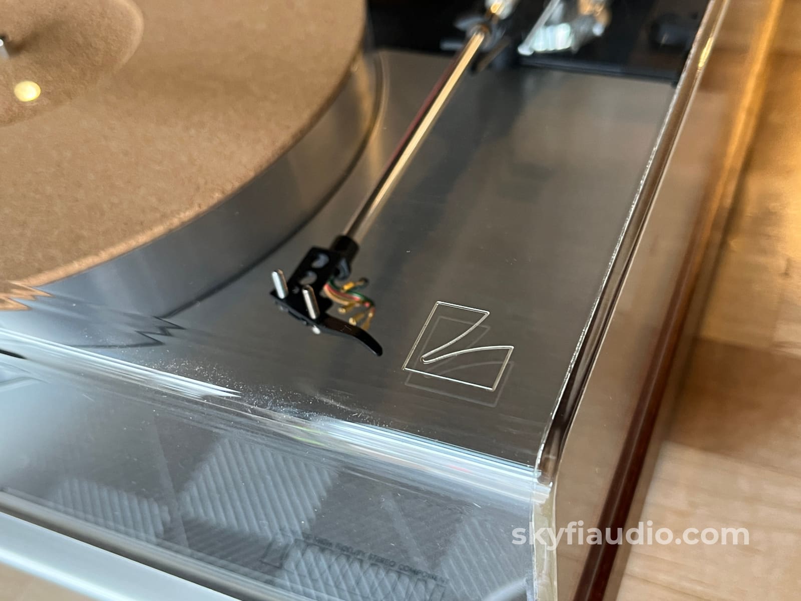 Luxman PD441 Vintage Turntable - Direct Drive with New Ortofon X40 MC