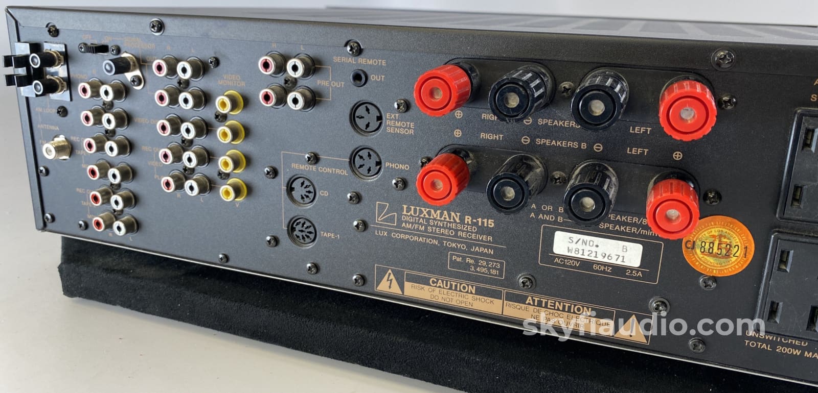 Luxman R-115 Vintage Digital Synthesized Am/Fm Stereo Receiver Integrated Amplifier
