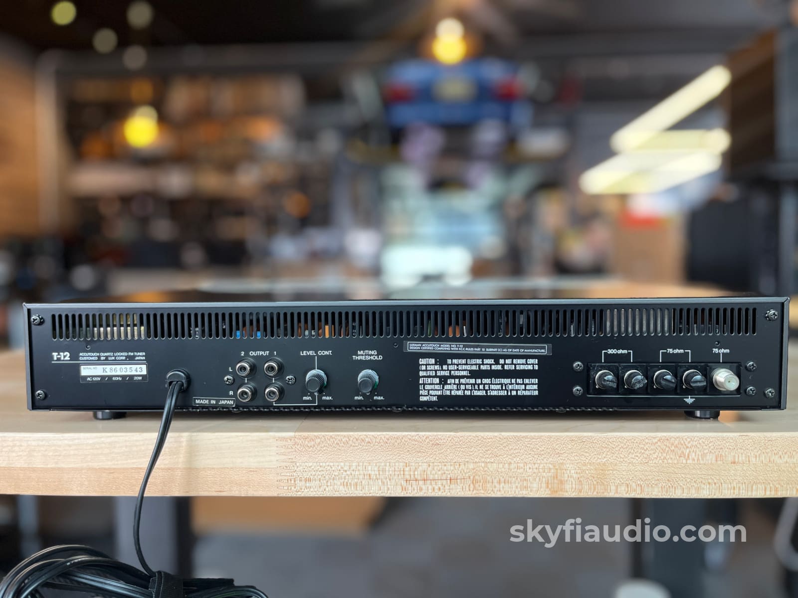 LUXMAN T-12 FM専用チューナー ジャンク Luxman T-12 Vintage FM Tuner