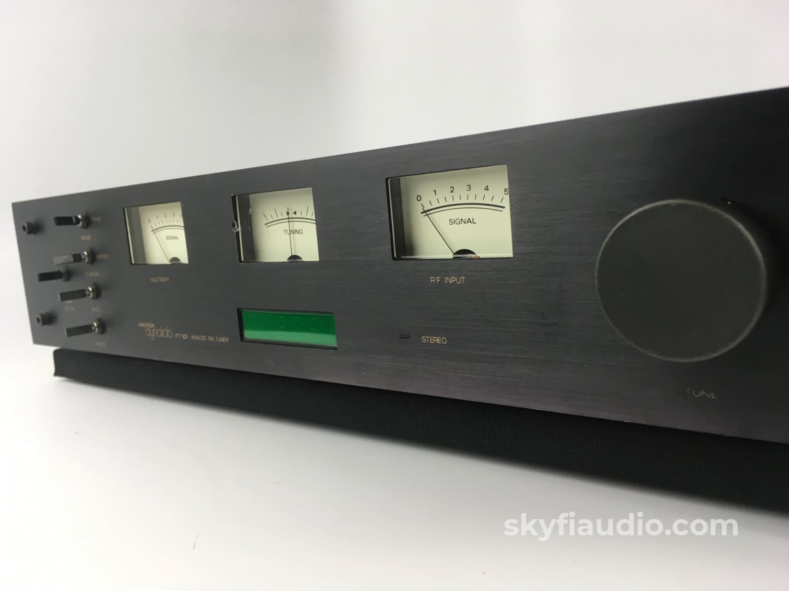 Magnum Dynalab Ft-101 Digital/Analog Reference Fm Tuner