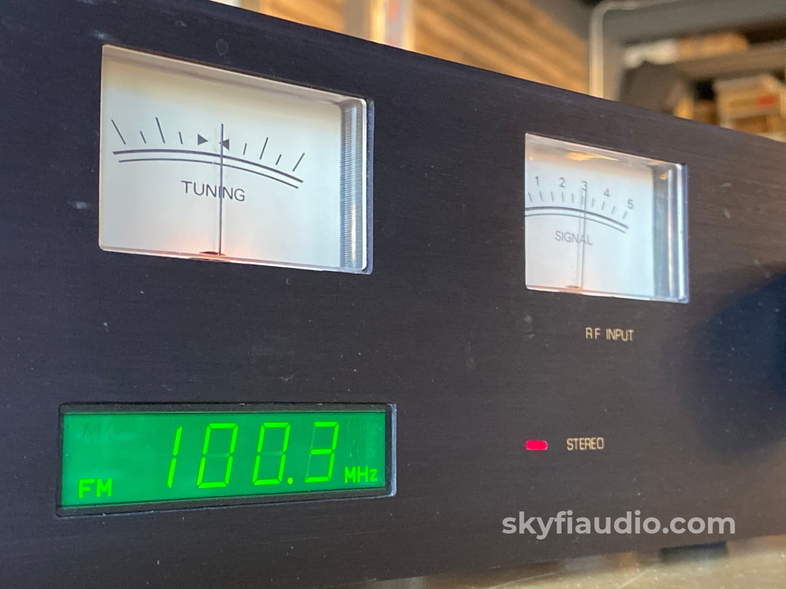 Magnum Dynalab Ft-101 Digital/Analog Reference Fm Tuner - Skyfi Top 5 Pick