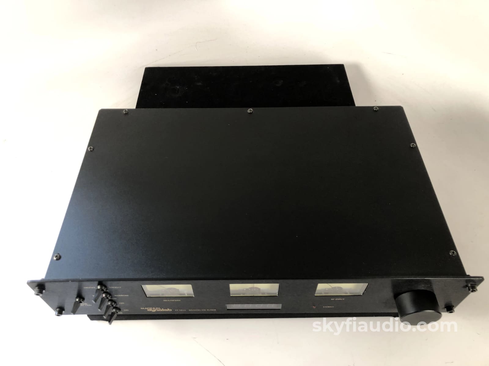 Magnum Dynalab Ft-101A Digital/Analog Reference Fm Tuner