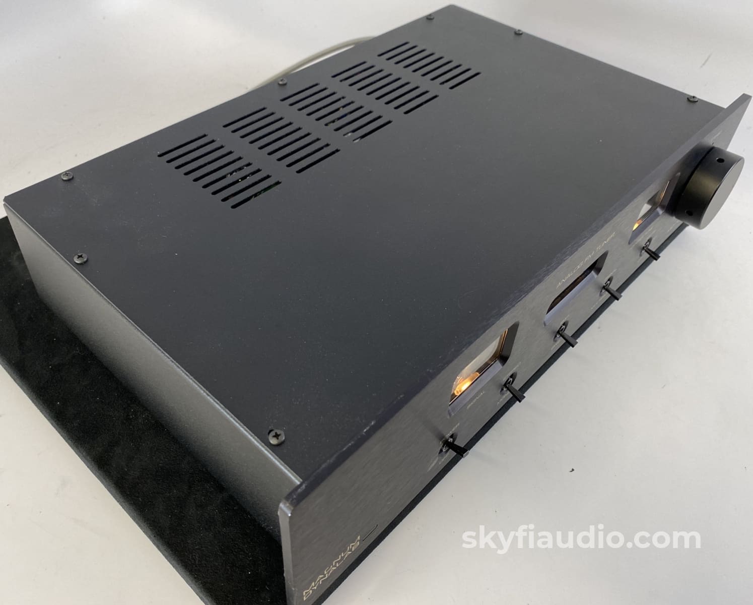 Magnum Dynalab Md-100T - Triode Tube Analog Fm Tuner