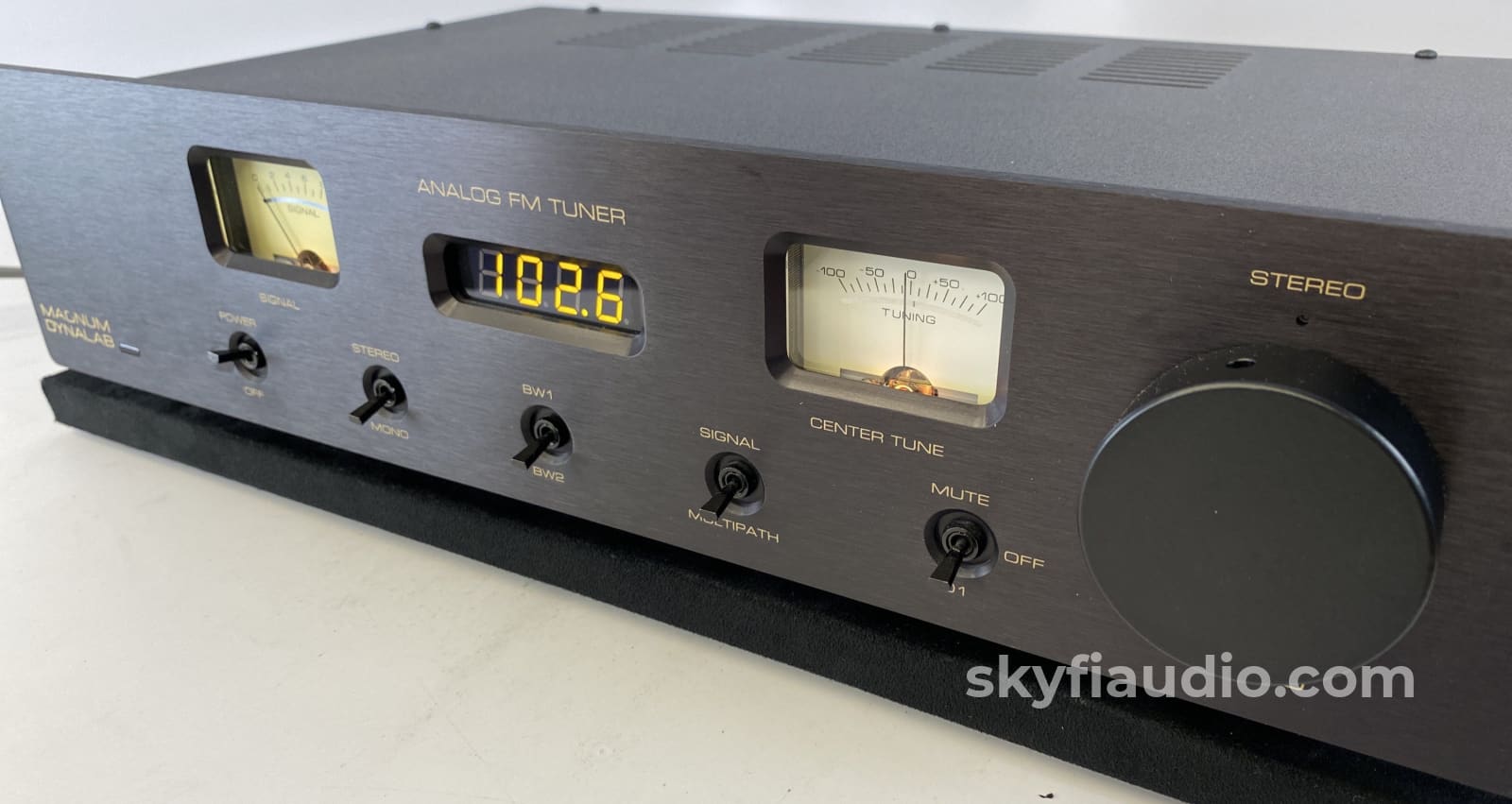 Magnum Dynalab Md-100T - Triode Tube Analog Fm Tuner