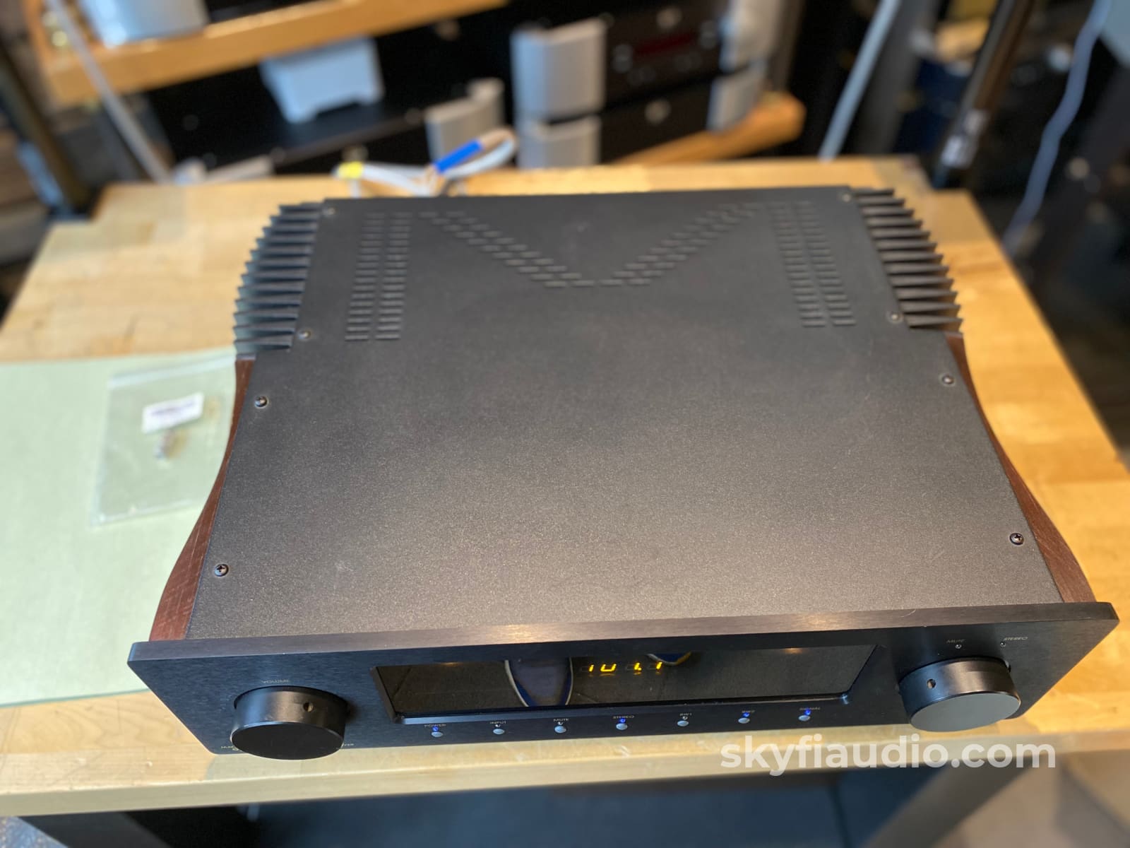 Magnum Dynalab Md 208 Stereo Receiver With Amazing Fm Capabilities - Recent Factory Service