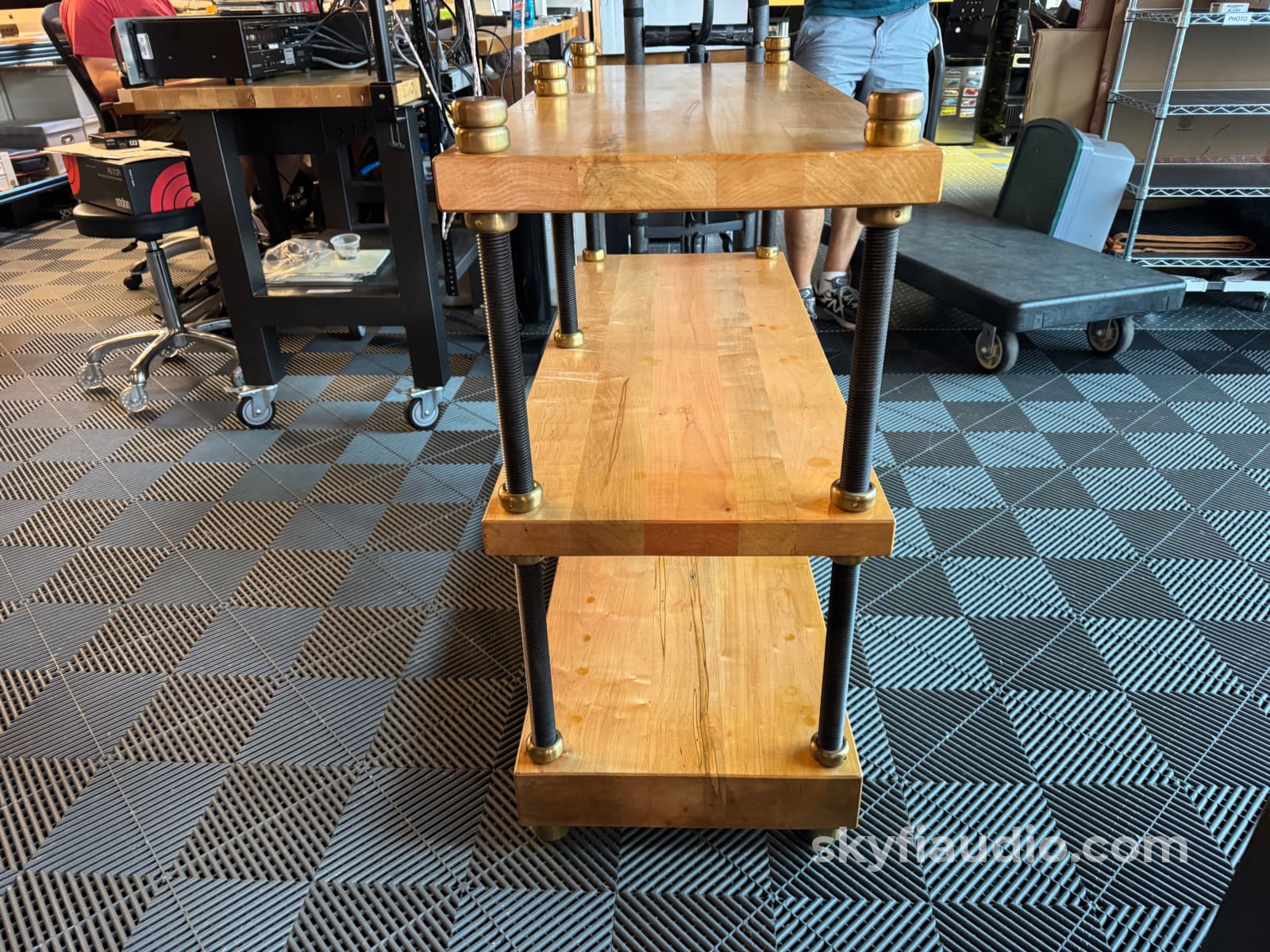 Mapleshade Three Shelf Audio Rack Pre Loved Accessory