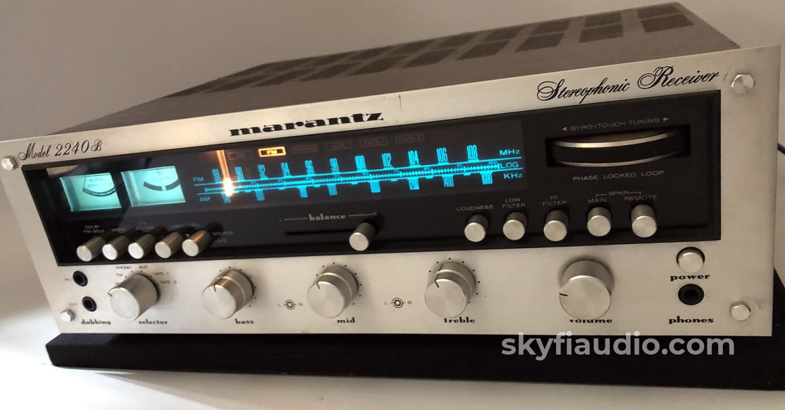 Marantz 2240B Vintage Solid State Stereo Receiver Integrated Amplifier
