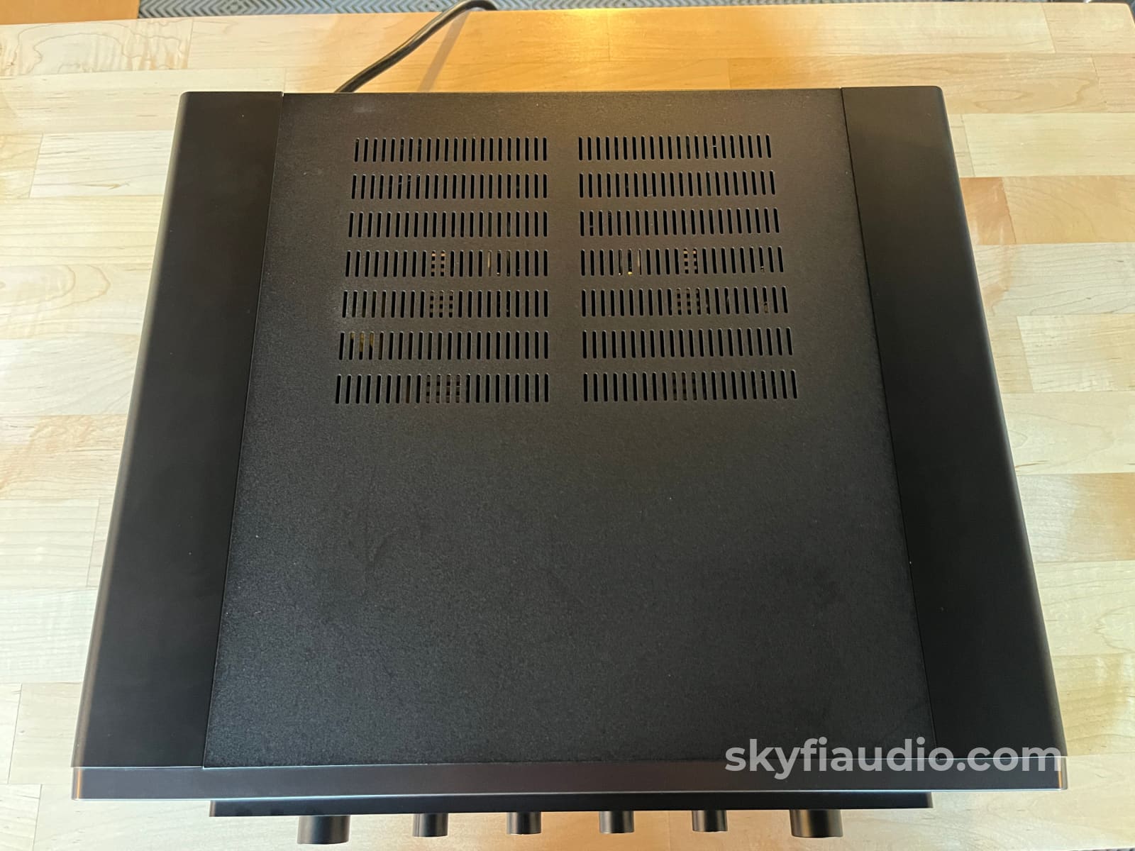 Marantz Model 30 Integrated Amplifier - B Stock Integrated Amplifier