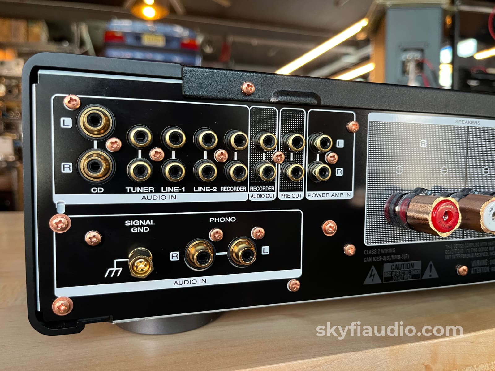 Marantz Model 30 Integrated Amplifier - B Stock Integrated Amplifier