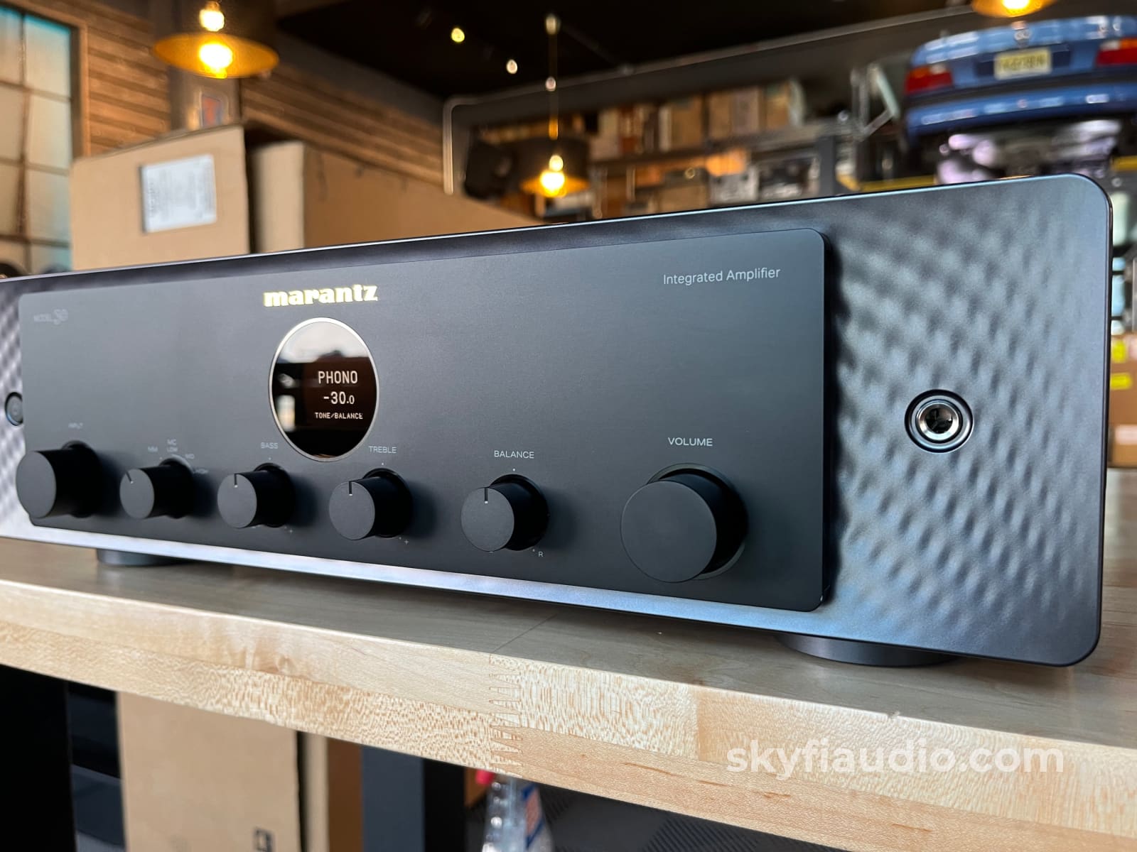 Marantz Model 30 Integrated Amplifier - B Stock Integrated Amplifier