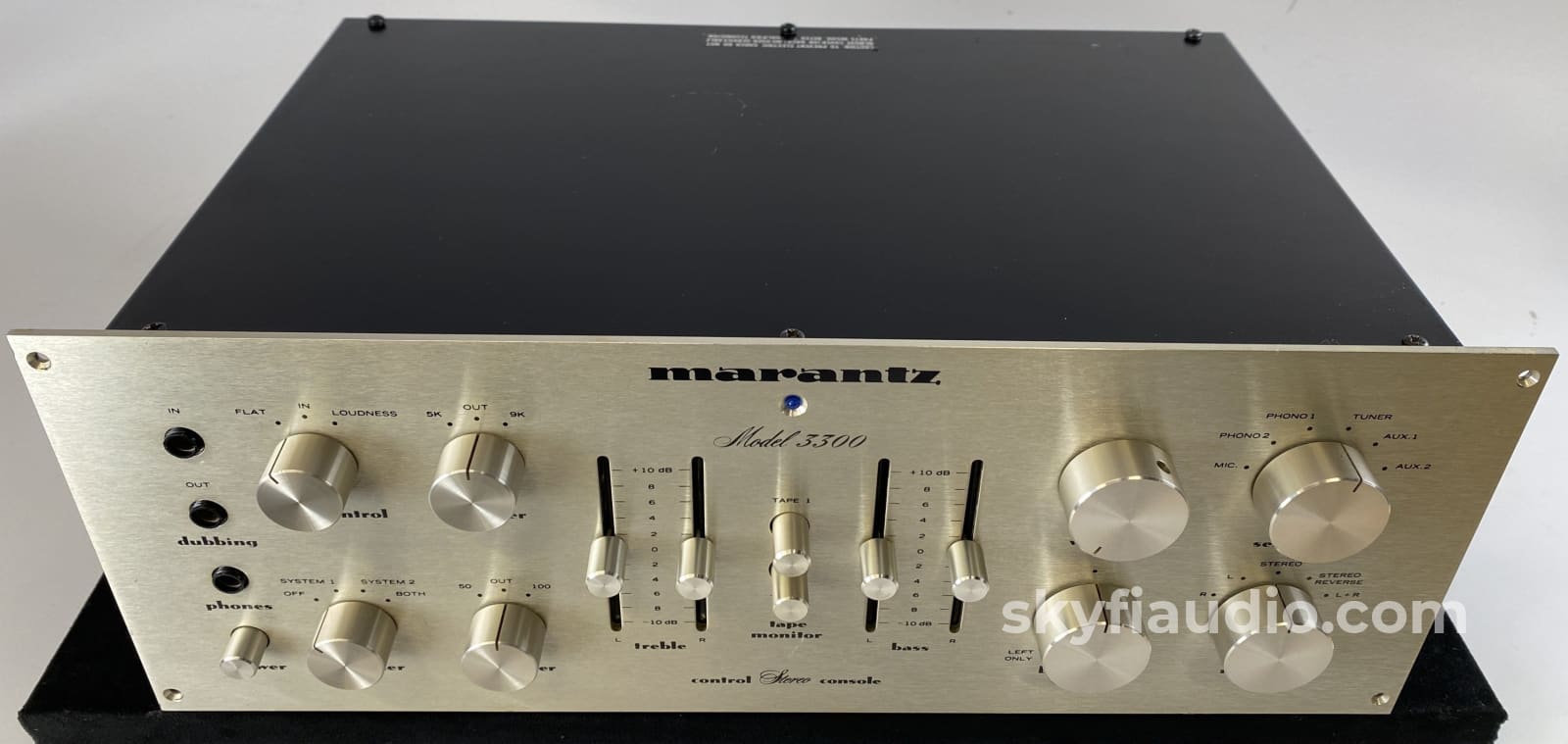 Marantz Model 3300 Preamplifier - Stereophonic Control Console From 1973