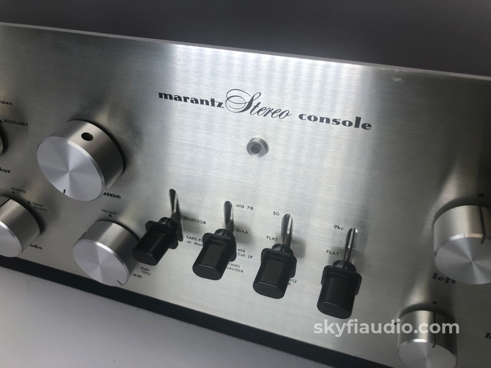 Marantz Model 7 Vintage Tube Preamp - Super Collectible Holy Grail Collection Preamplifier
