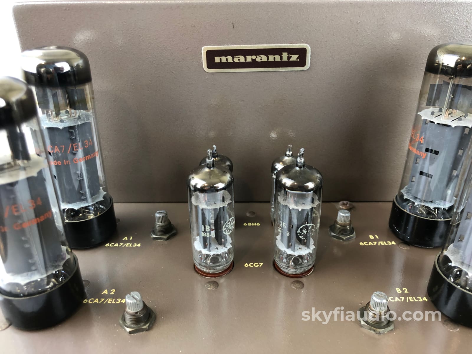 Marantz Model 8B Stereo Tube Amplifier - Highly Collectible (B)