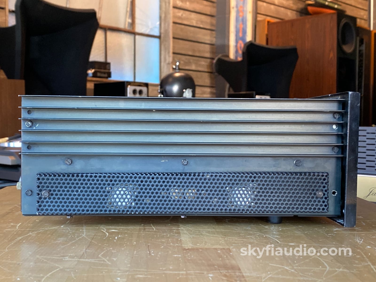 Marantz Model Eighteen - The First Receiver! Receiver