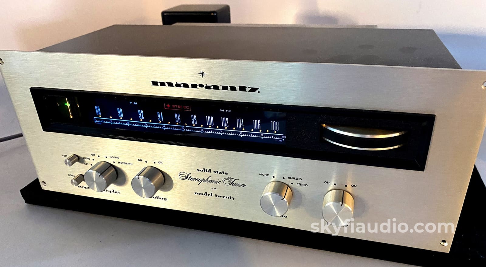 Marantz Model Twenty (20) Vintage Fm Tuner With Scope In Outstanding Condition