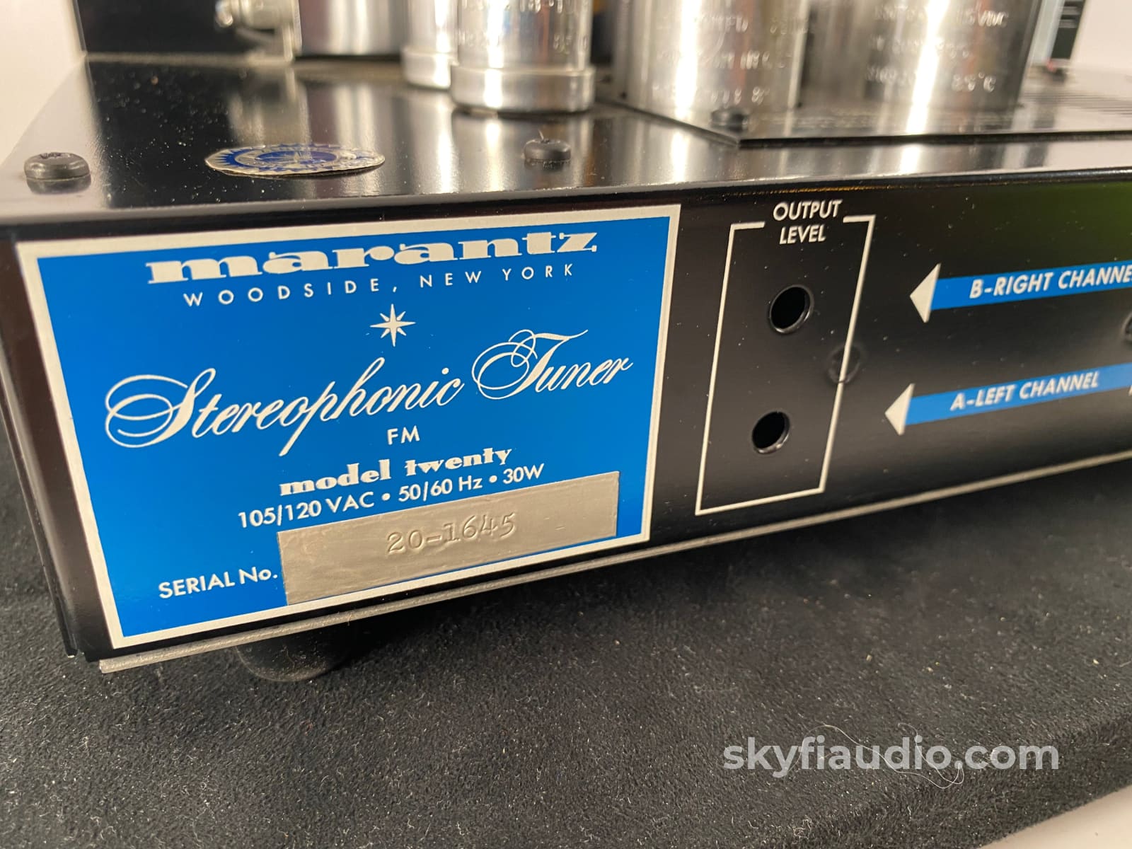 Marantz Model Twenty (20) Vintage Fm Tuner With Scope In Outstanding Condition