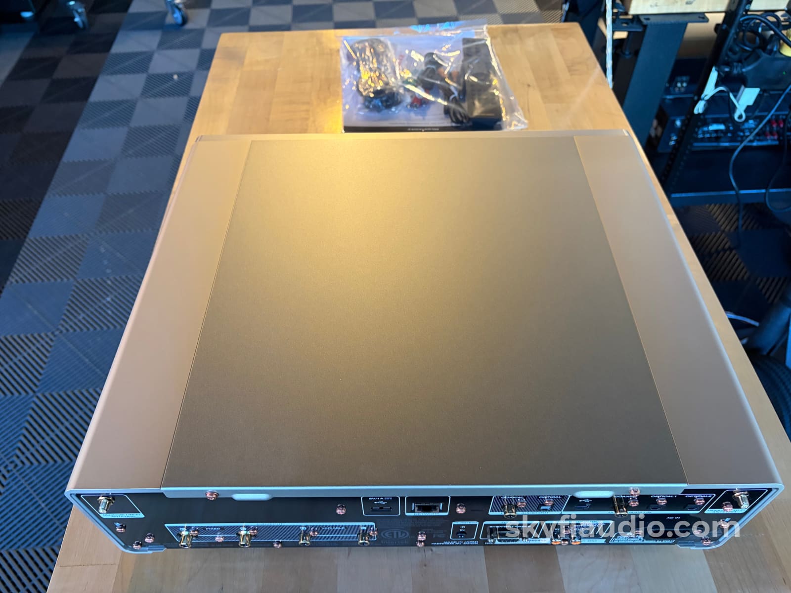 Marantz SACD 30N SACD Player/Streamer - Factory B Stock