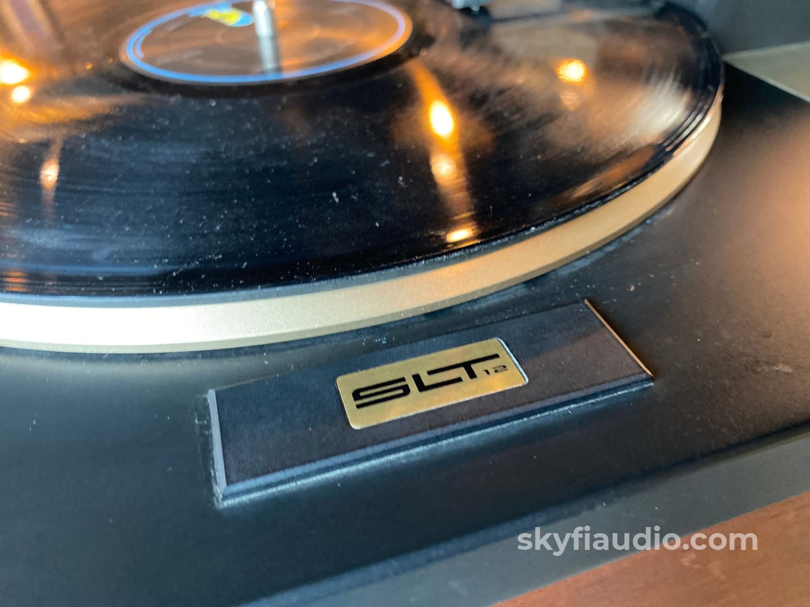 Marantz Slt-12 Linear Tracking Vintage Turntable