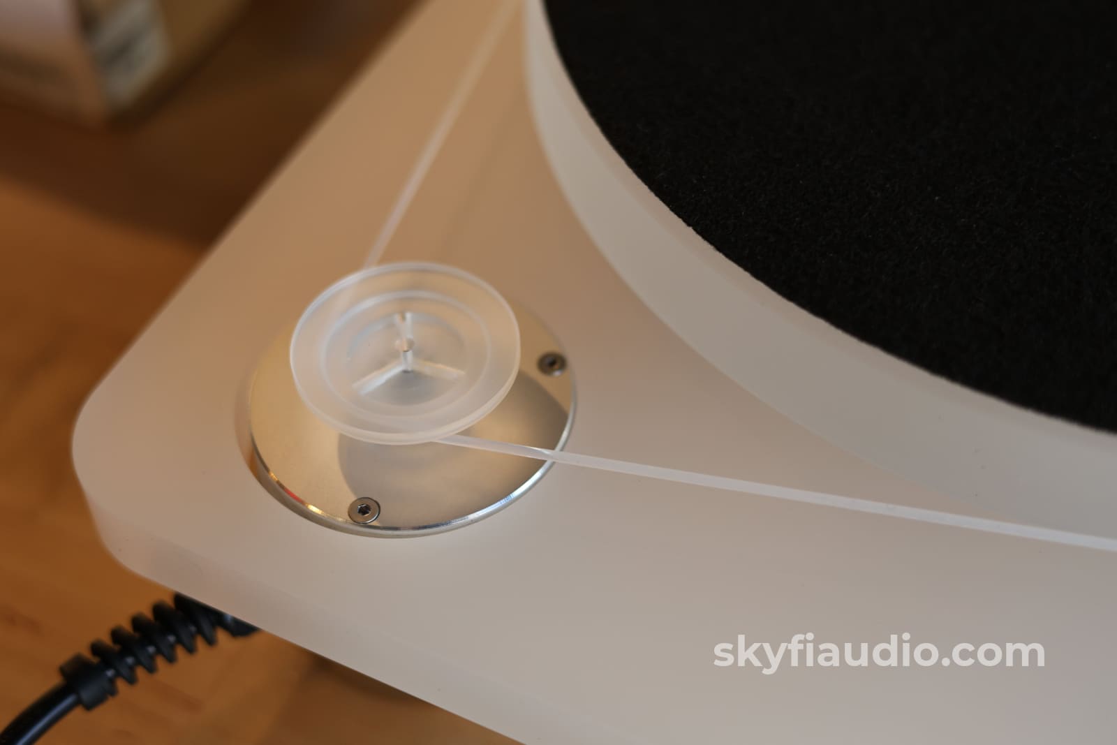 Marantz TT15-S1 Turntable - Factory B Stock - New Sumiko Blue Point No.3 Cartridge