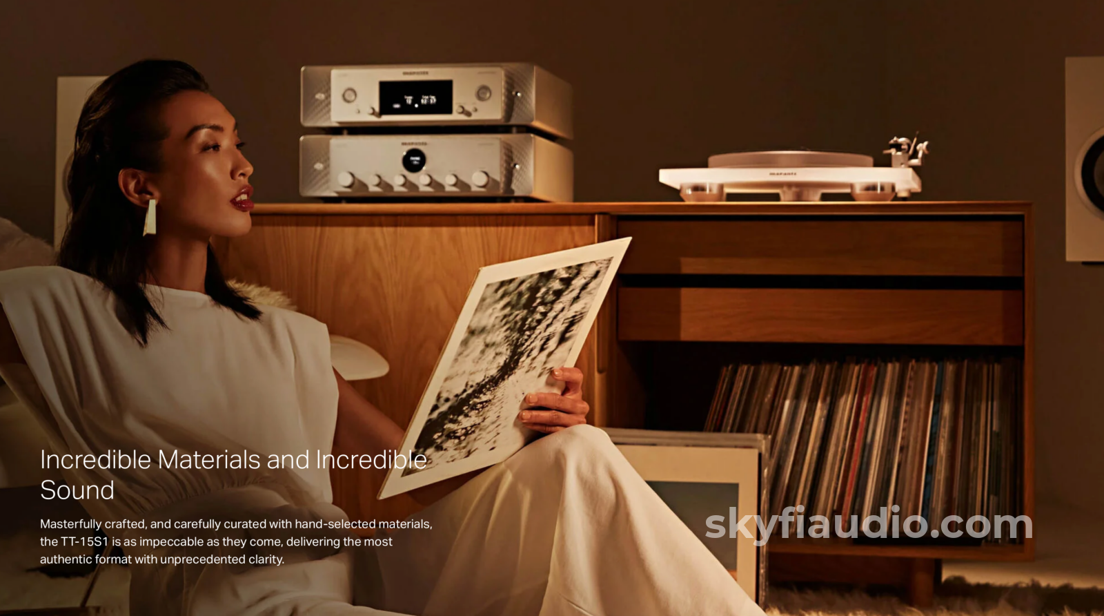 Marantz TT-15S1 Reference Belt Drive Turntable with New Sumiko Blue Point No. 3 Cartridge - Factory Refurbished