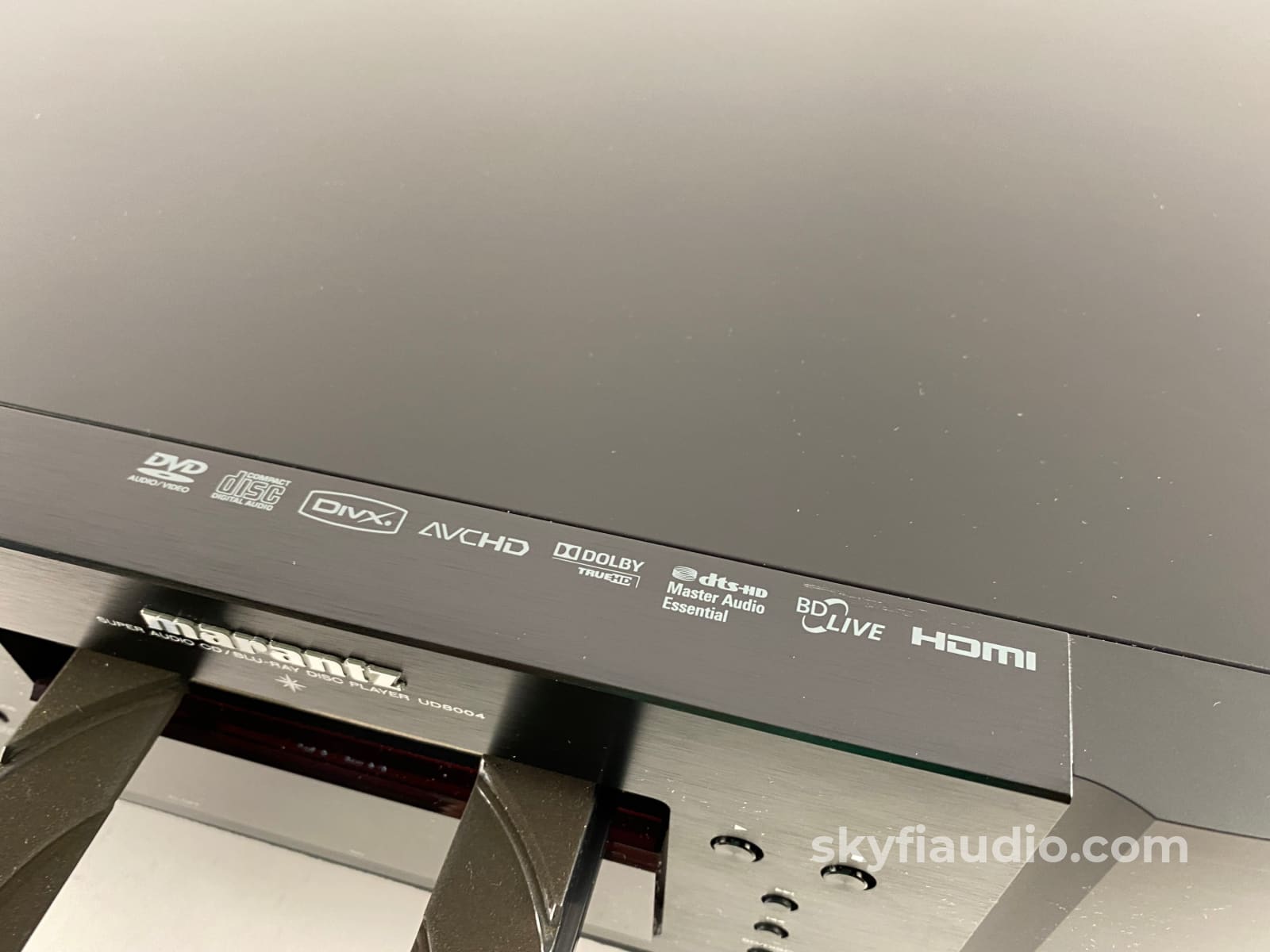 Marantz UD8004 Universal SACD/CD/DVD-A/DVD/Blu-Ray Player