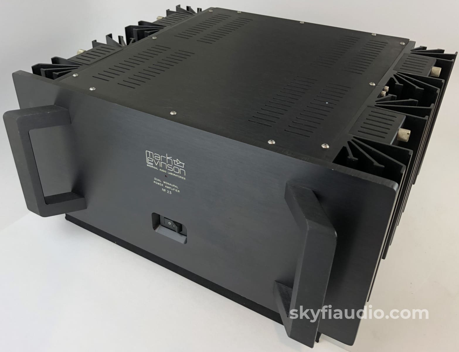 Mark Levinson No.23 Dual Monaural Solid State Amplifier