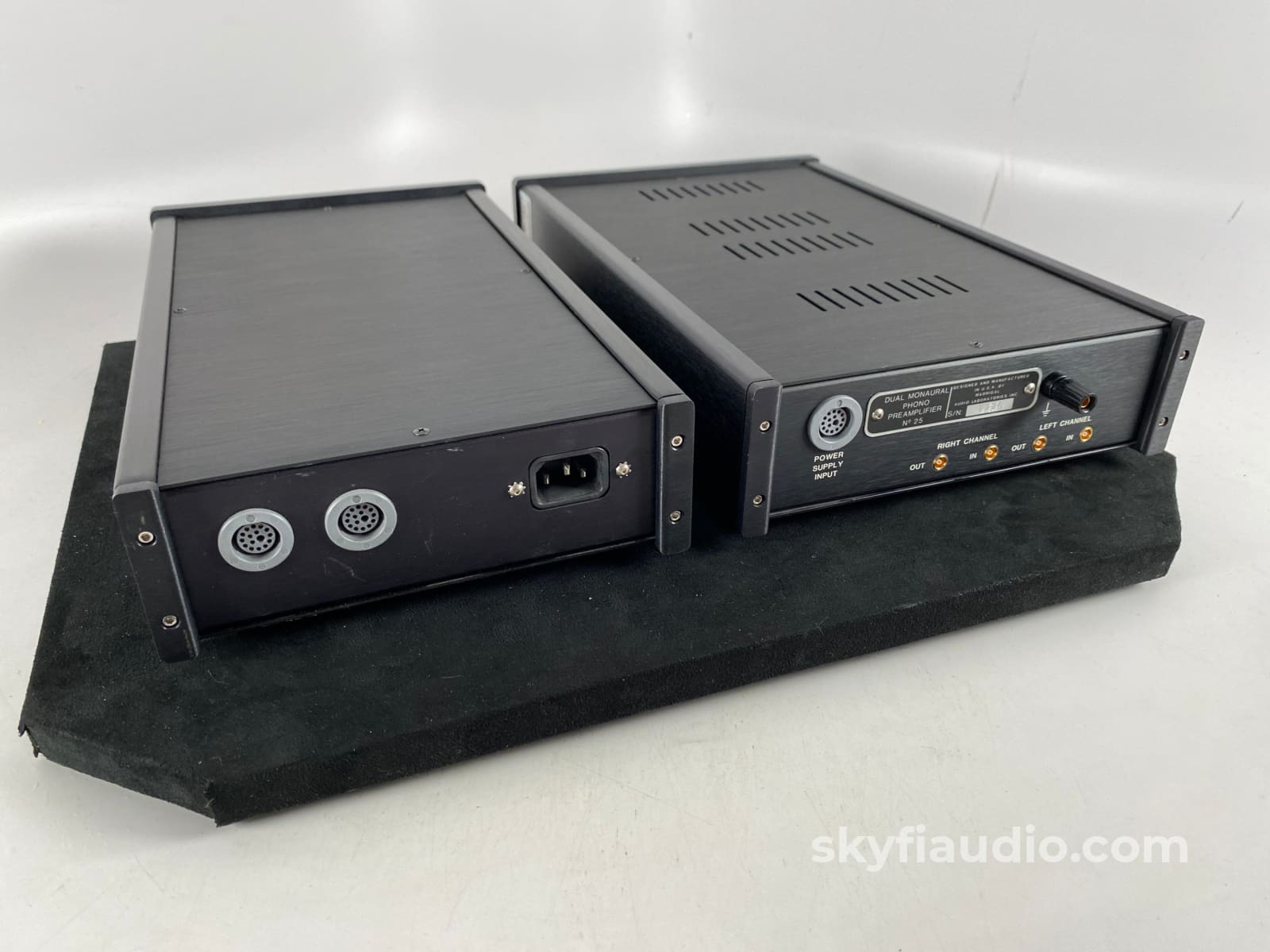 Mark Levinson No.25 Mc Phono Preamp With Power Supply (Pls-226) - Stereophile Class A Rated