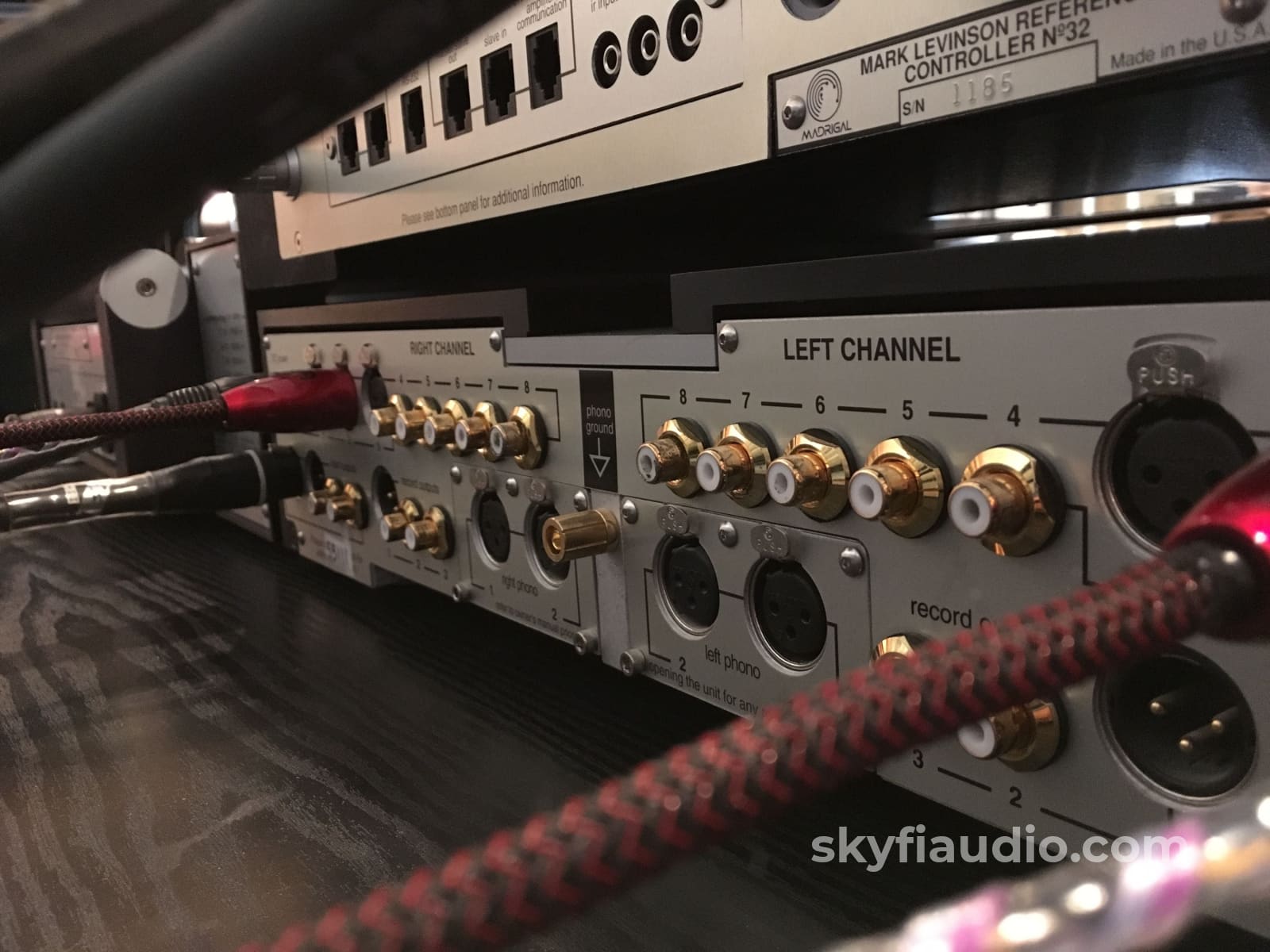 Mark Levinson No.32 Flagship Preamp With Phono Preamplifier