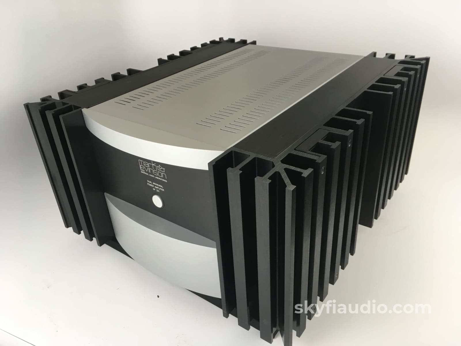 Mark Levinson No.331 Solid State Amplifier