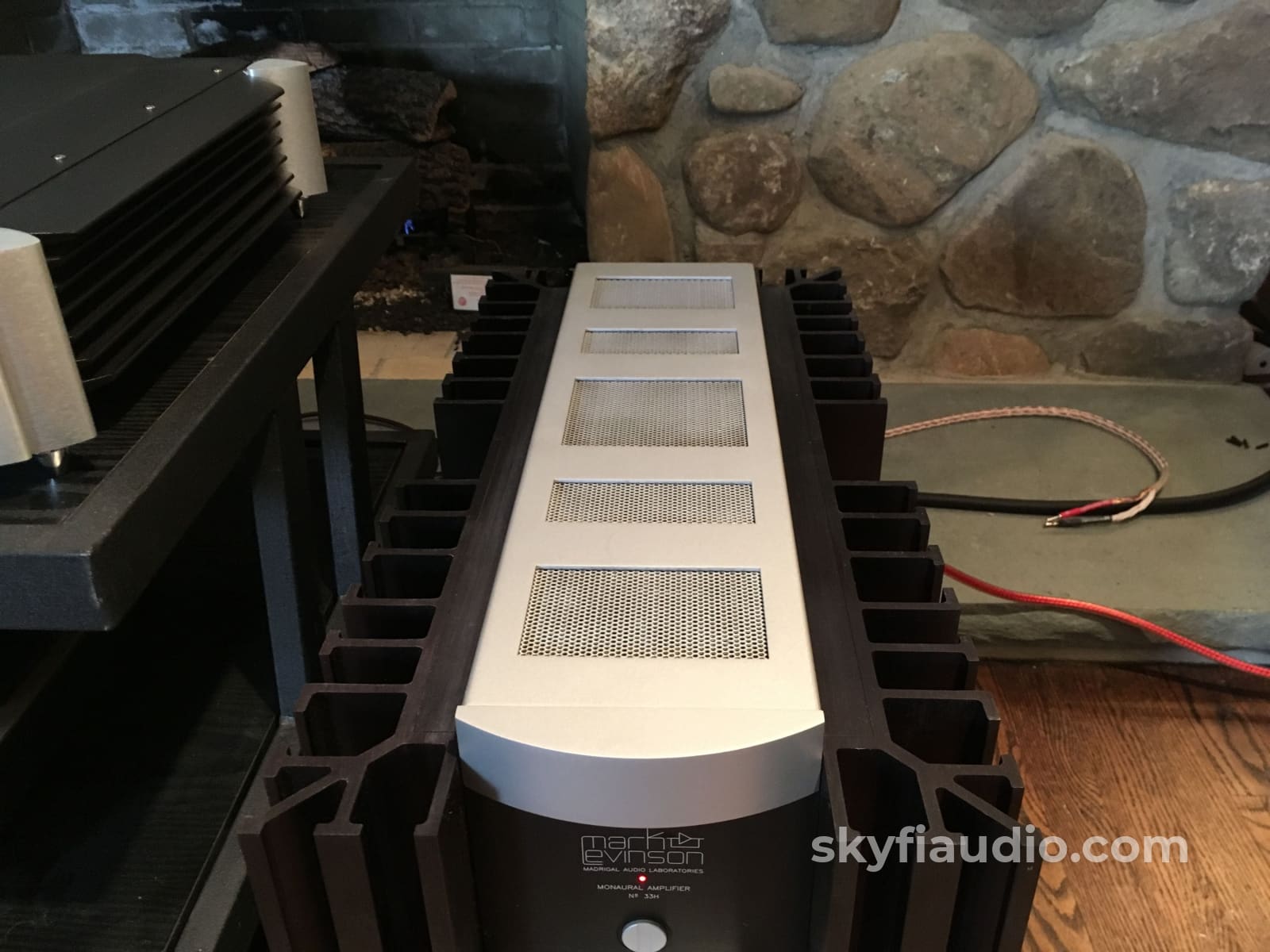 Mark Levinson No.33H Reference Solid State Monoblock Amplifiers Amplifier