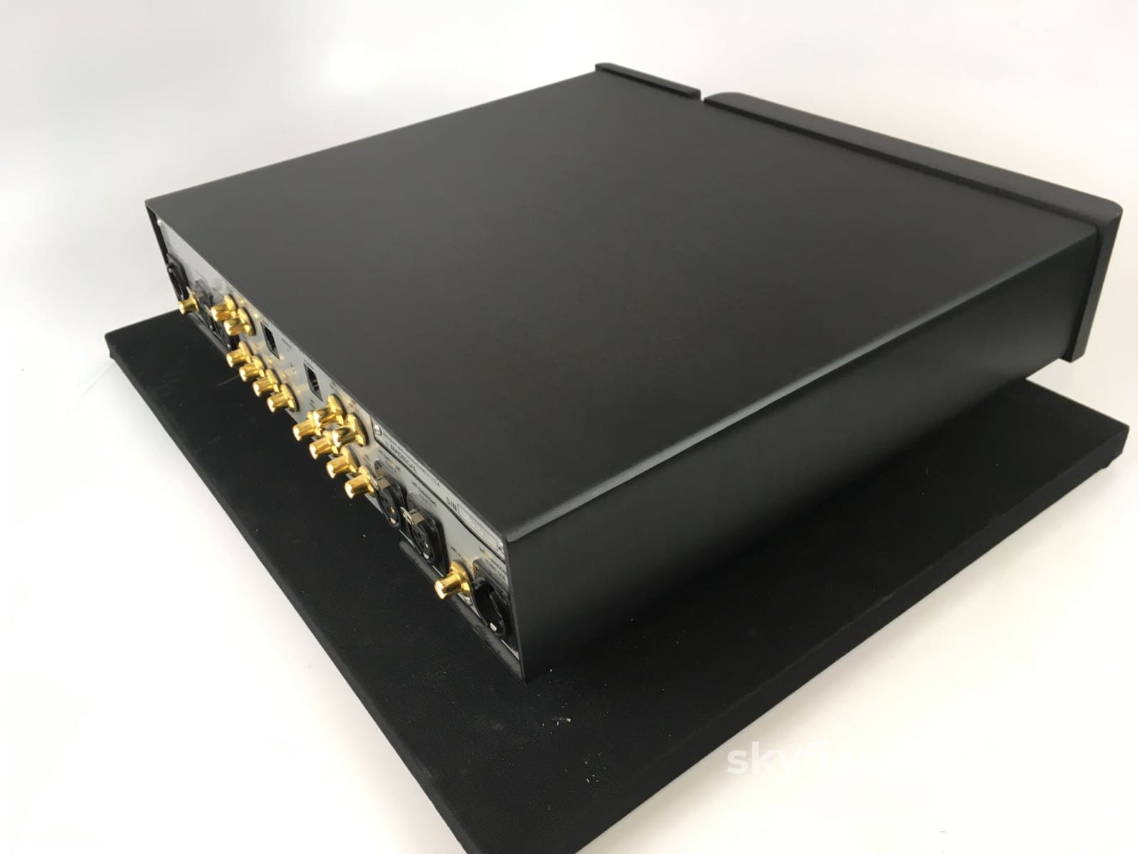 Mark Levinson No.38 Preamp - Dual Mono Preamplifier