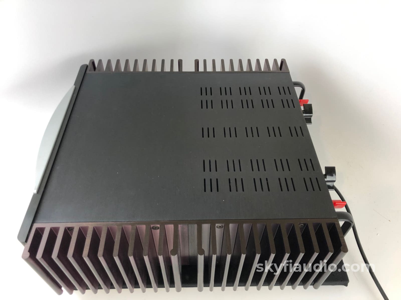 Mark Levinson No.383 Integrated Solid State Stereo Amplifier